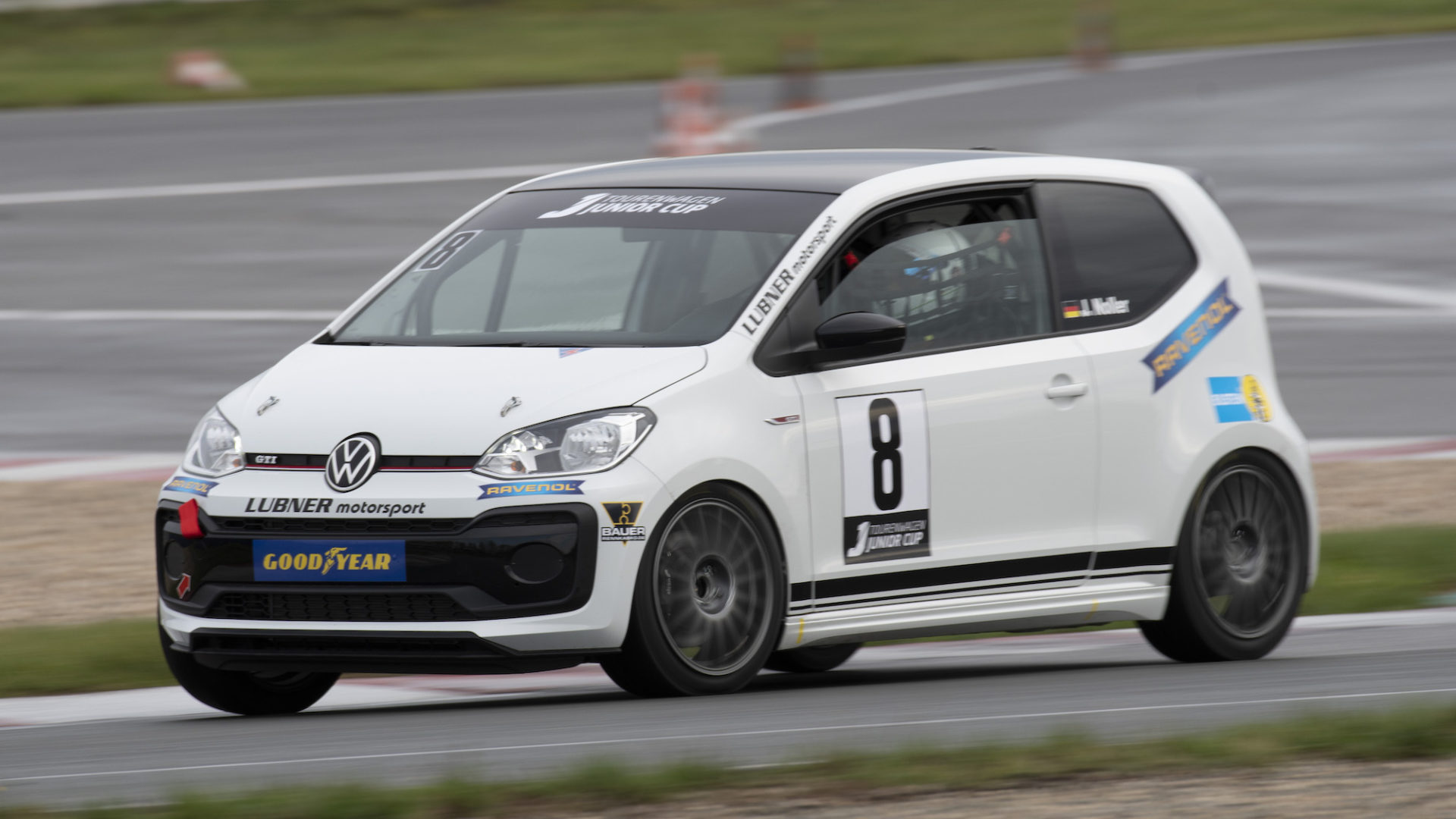 Grosser Schritt Jan Noller Fahrt 2021 Im Tourenwagen Junior Cup Tourenwagen Junior Cup